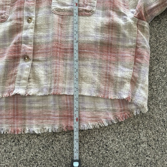Aeropostale Long Sleeve Plaid Cropped Button Up Shirt Women's‎ Size M Fray Hem - Picture 4 of 6